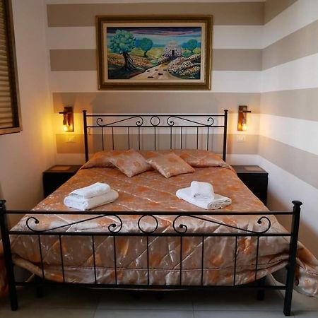 Chalet Del Mare Bed & Breakfast Porto Cesareo Ngoại thất bức ảnh